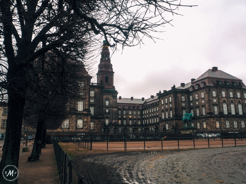 which Copenhagen castle to visit christiansborg palace 