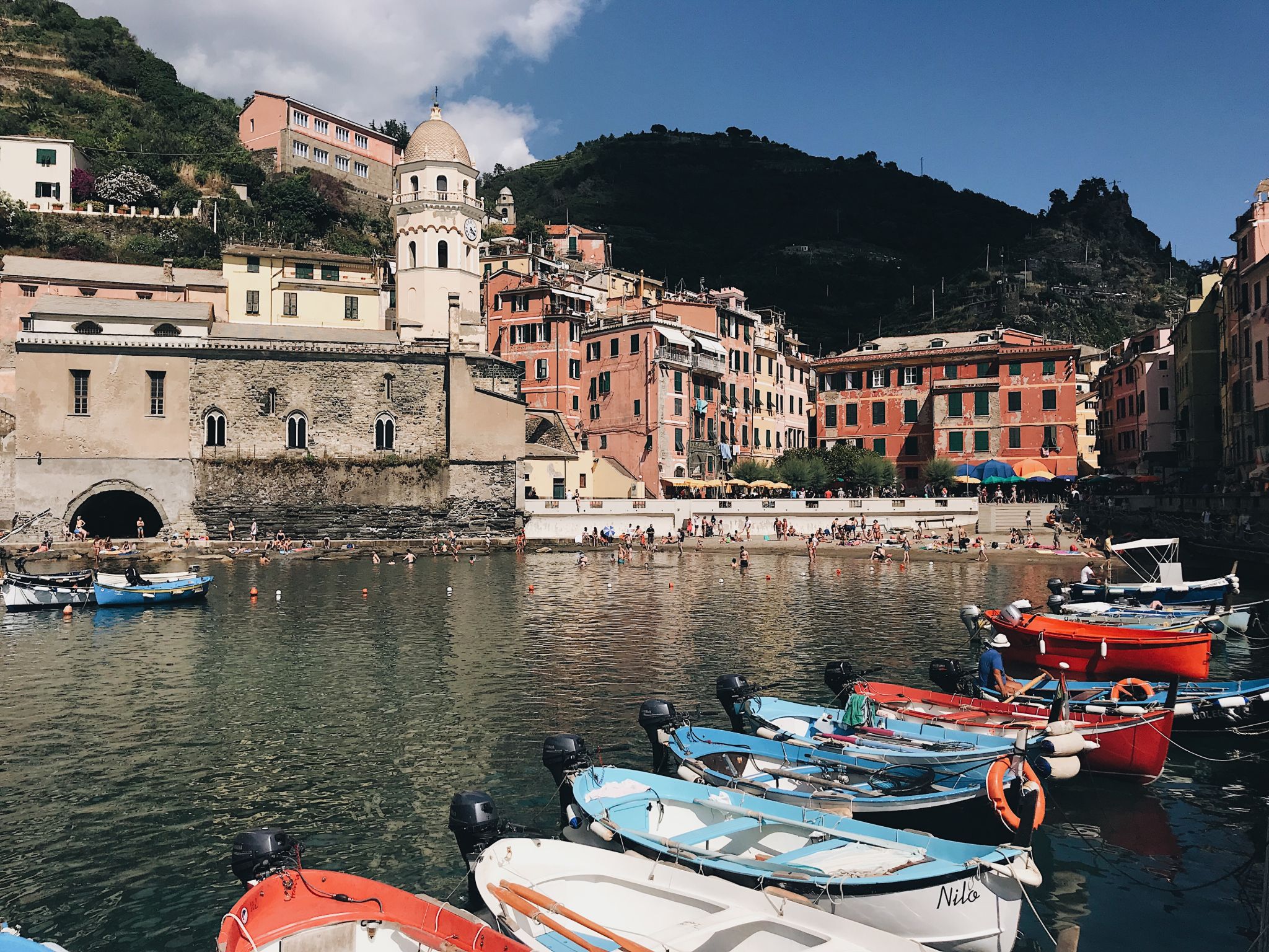 Cinque Terre walk vernazza 