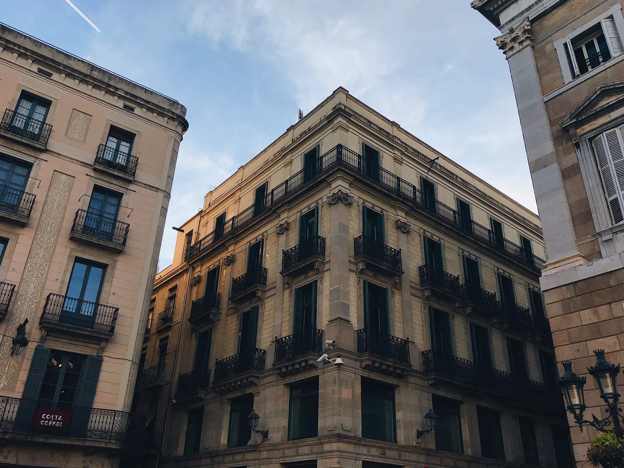 Gothic quarter Barcelona walking tour 