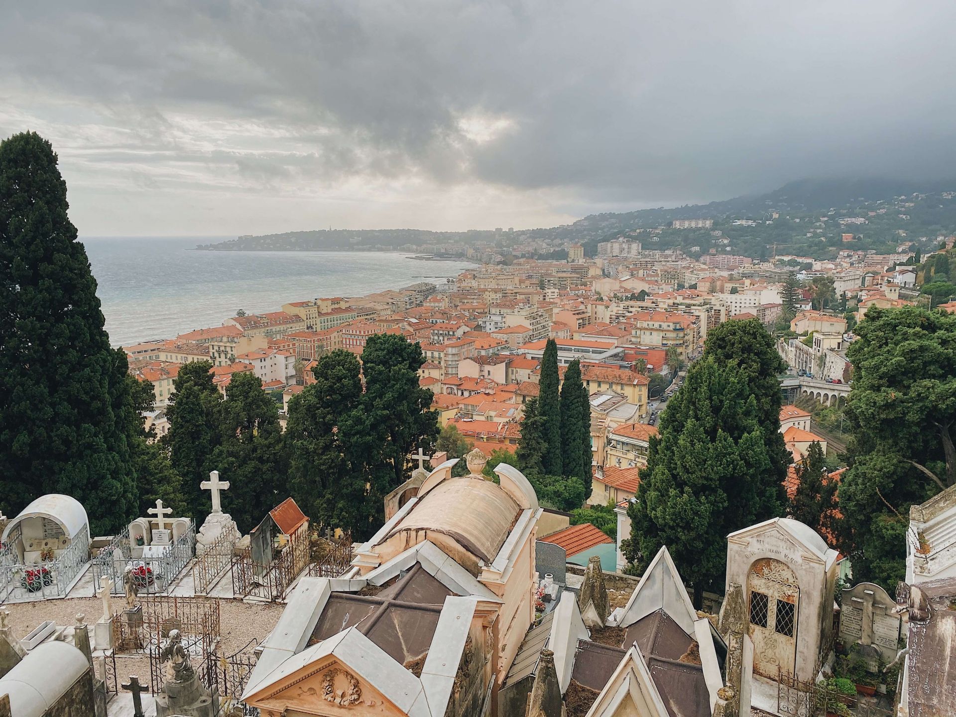 Things to do in Menton: Chateau Cemetery