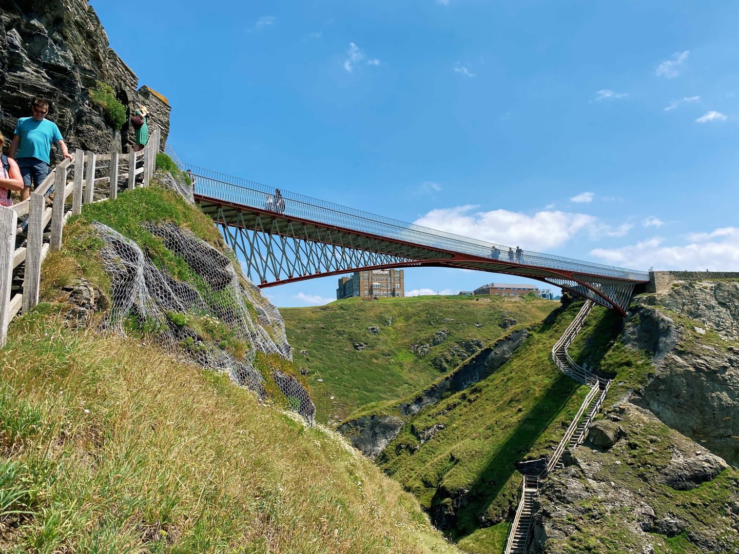 Tintagel Castle (Places to visit in Cornwall)