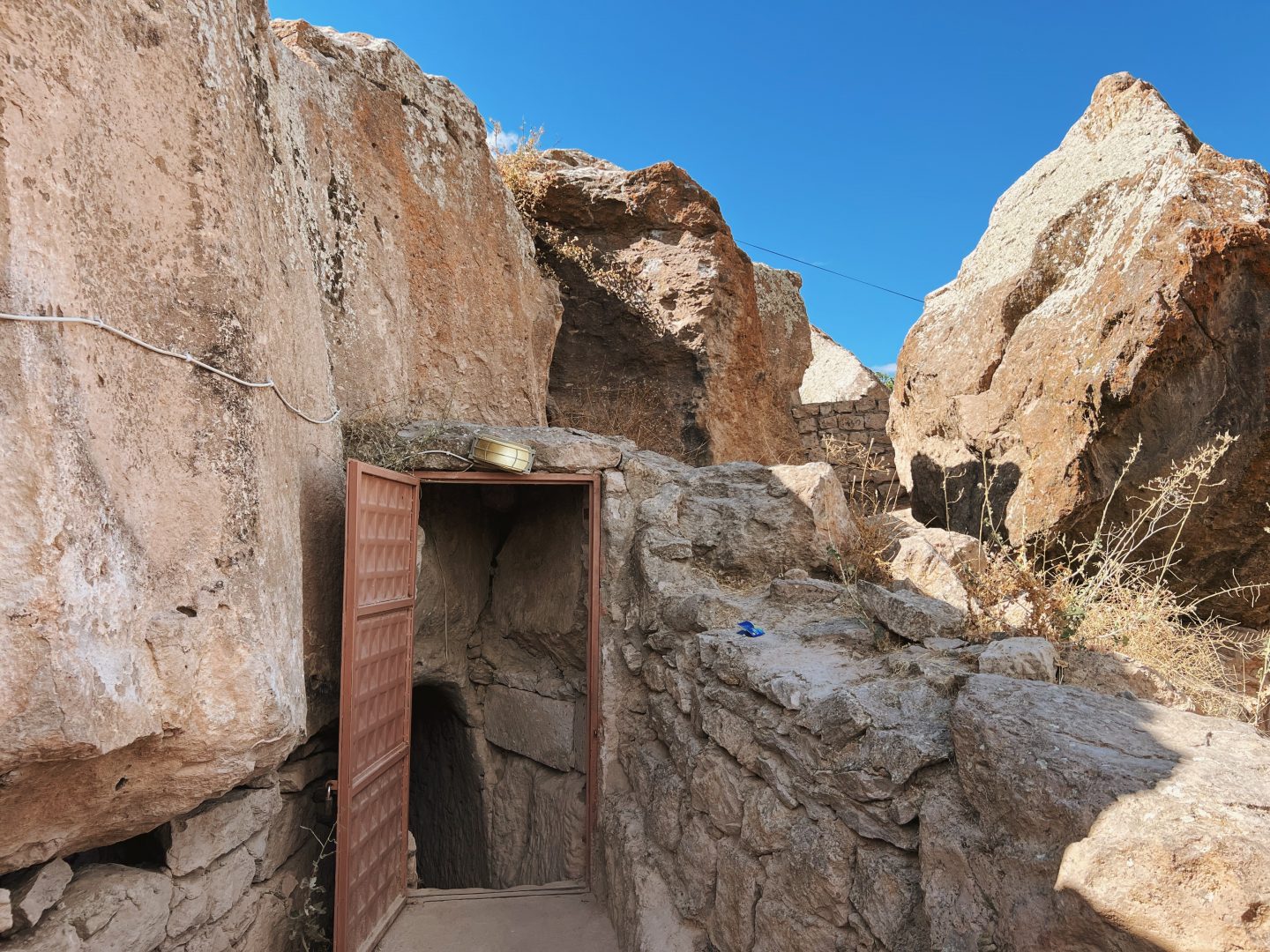 Entrance to Derinkuyu Cappadocia